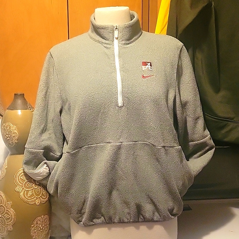 Nike Women Gray NCAA Sweater Size M